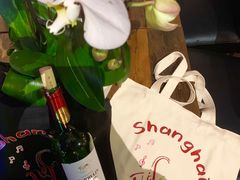 -SISTERS BAR RESTAURANT川意酒馆(嘉善老市H楼店)