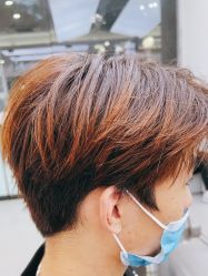 -首脑美发沙龙