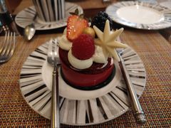 -上海和平饭店维克多咖啡厅 Victor's
