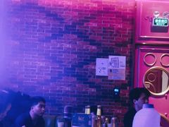 -歌友汇KTV(悦荟广场店)