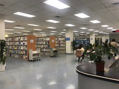 -南山图书馆(常兴路店)