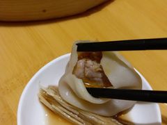 蟹粉小笼包-鼎泰丰(嘉年华•海信广场VILLAGE店)