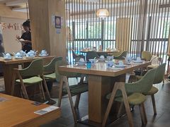 -臻吃客主题餐厅(湖州太阳城店)