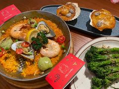 经典西班牙海鲜饭-CRAZYONES西班牙海鲜饭(上海美罗城店)