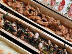 -胡须哥网红竹筒菜