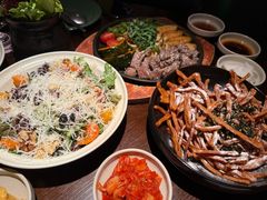-Fuzzy Bistro 浮几韩餐·茶酒馆