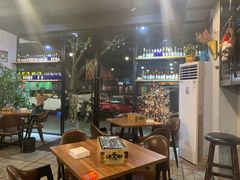大堂-陈员外正宗夹江烧烤(广福路店)