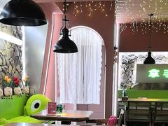 -Dragon Pizza•圆脸龙披萨·牛排餐厅
