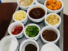 -朝伟清真铜瓢牛肉馆(三十年老·店)