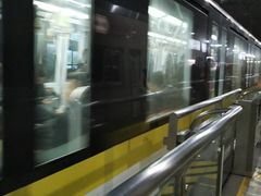 -宝山路(地铁站)