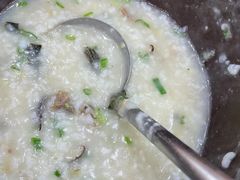 咸骨砂锅粥-贞姨美食·老字号海鲜大排档