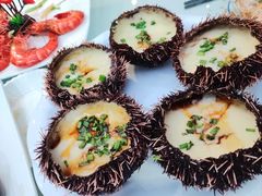 -三亚火车头万人海鲜广场