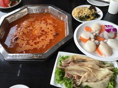 -重庆德庄火锅(体育中心店)