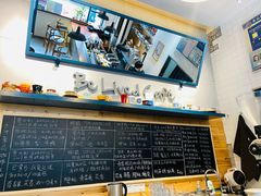 -Be Lived Cafe比例咖啡(摩天轮店)