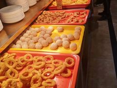 -爱客得牛排海鲜烤肉·火锅自助(春熙路黑金好店)