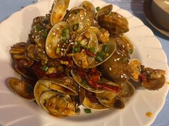 -捌贰虾蟹·江湖菜馆(江汉路店)