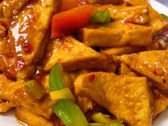 -明月食府(二区干二路店)