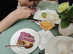 -潮一不贰·西式简餐·法式甜品(外滩店)