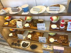 -猫的天空之城概念书店(丽江古城饮玉巷店)