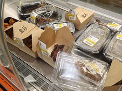 -盒马鲜生(红莲店)