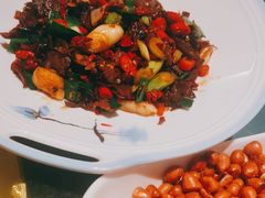 -呷湘厨·鱼汤捞饭·剁椒鱼头·辣椒炒肉(国家会展中心店)