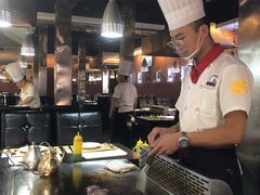 -利昂法式铁板主题餐厅(新奥购物中心店)