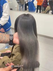 -PE SALON