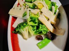 -麻六记(凤凰汇店)