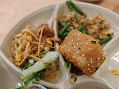 -素满香·全民食养自助(长宁龙之梦店)