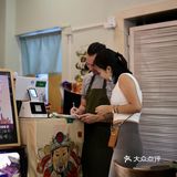 庙前旁边的 「ZE’VERO 意式小廚」～