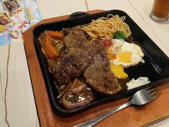-豪享来牛排(人民店)