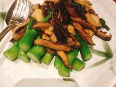 -上海外滩茂悦大酒店