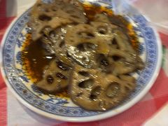 -李双猪·小龙虾·烧烤·羊肉煲(乐山店)