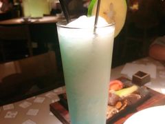 米兰日落-穹六人间 people 6(岳阳路店)