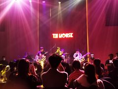 -TZ House音乐现场(来福士中心店)
