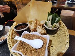 -鲁菜根·泰安菜(万达店)
