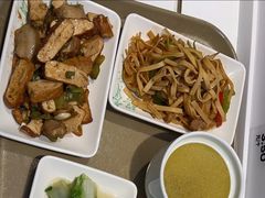 -老乡鸡(新邻天地店)