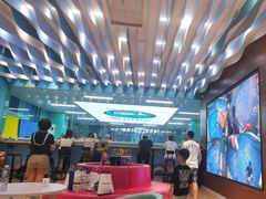 -Swim斯卫姆国际儿童游泳中心(红博中央公园店)