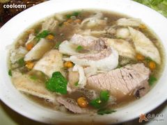 牛肉罩火烧-哈老太太(联盟路店)