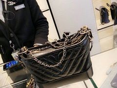-CHANEL(恒隆广场店)