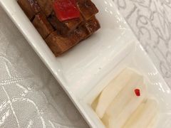 开胃小菜-亢龙太子酒轩·花园店