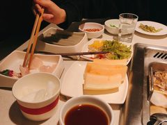 -海底捞火锅鲜切牛肉主题店(长寿路店)