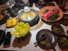 -芸山季·云南山珍菌火锅(人民广场来福士店)