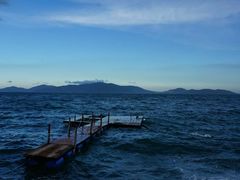 -越海渔村