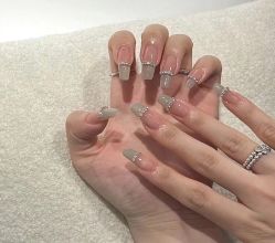 点击看大图 -董小姐日式美甲美睫·皮肤管理