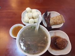 -佬钱湾仔(衣裳街店)