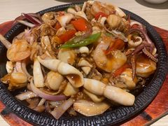 -小船渔村•大连菜•大连焖鱼(黄河路店)