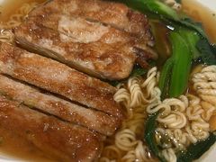 -香港新发烧腊茶餐厅(水围店)
