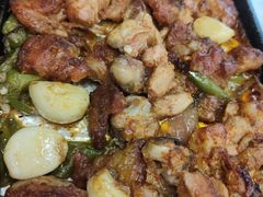 -老东镇啤酒屋海鲜加工·蒸汽海鲜·海鲜烧烤(台东店)