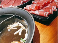 -呷哺呷哺(普陀乐购真北店)